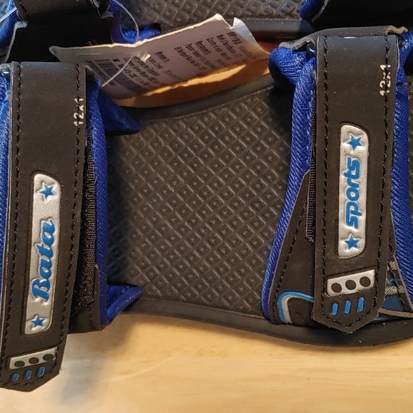 🌸2X Host Pick🌸NWT Boy's Bata Sandals - Picture 5 of 7